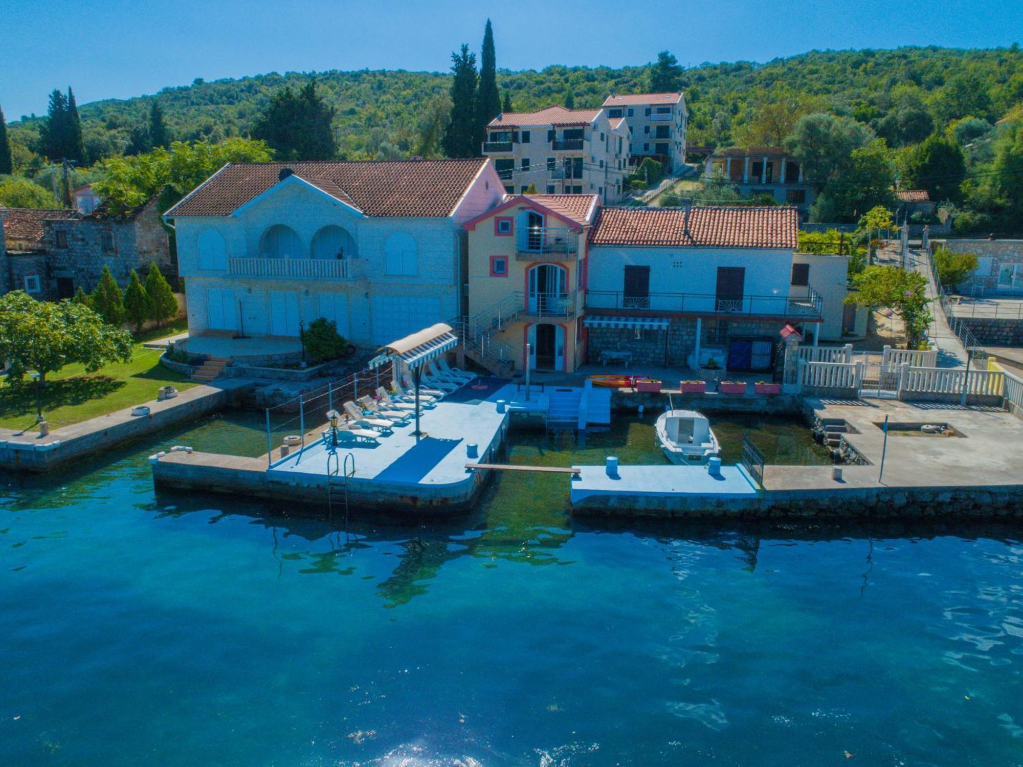 Porto Del Sole Apartments Tivat Extérieur photo