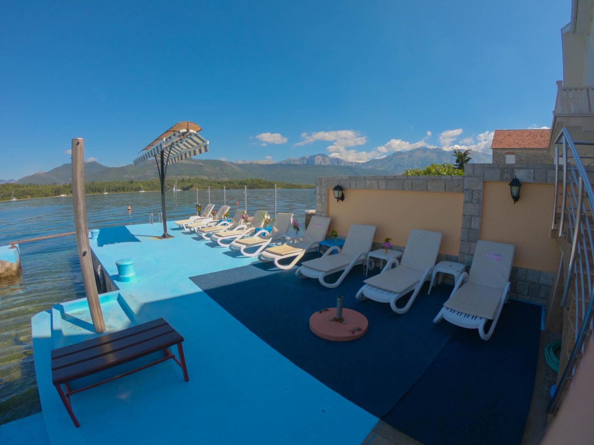 Porto Del Sole Apartments Tivat Extérieur photo